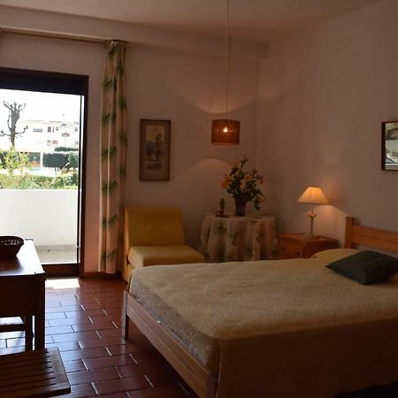 Apartamento T2 Com Piscina E Wifi A 350 Metros Da Praia Olhos de Agua  Exterior foto